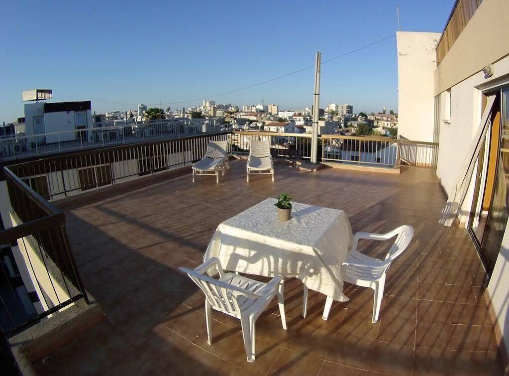 Staycentral Lárnaca Exterior foto